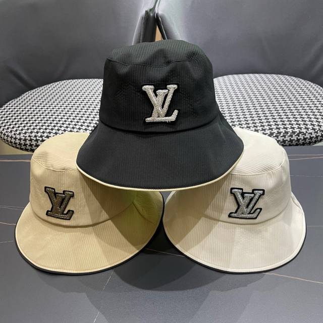 路易威登 Louisvuitton 2024新款lv渔夫帽，重工打造渔夫系列高端大气，百搭款