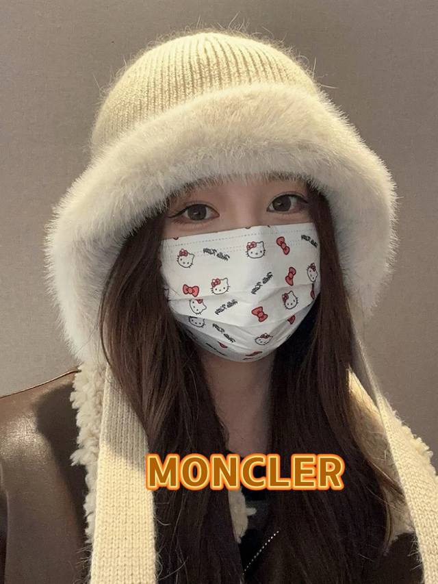 Moncler蒙口兔毛混纺加绒针织护耳帽女洋气冬季防寒保暖加厚雷锋帽毛线套头帽