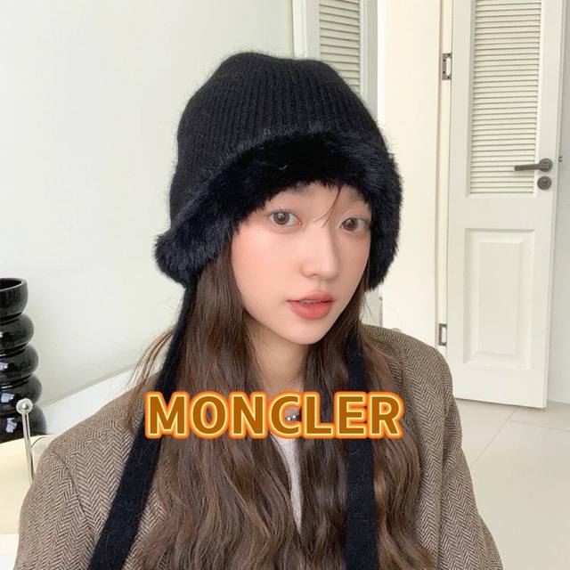 Moncler蒙口兔毛混纺加绒针织护耳帽女洋气冬季防寒保暖加厚雷锋帽毛线套头帽