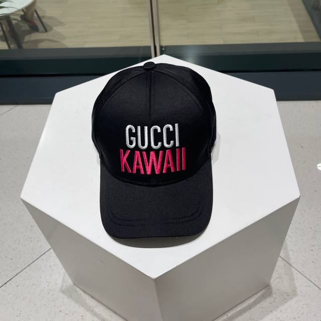 Gucci古奇 新款专柜款棒球帽，新款出货，大牌款超好搭配，赶紧入手！