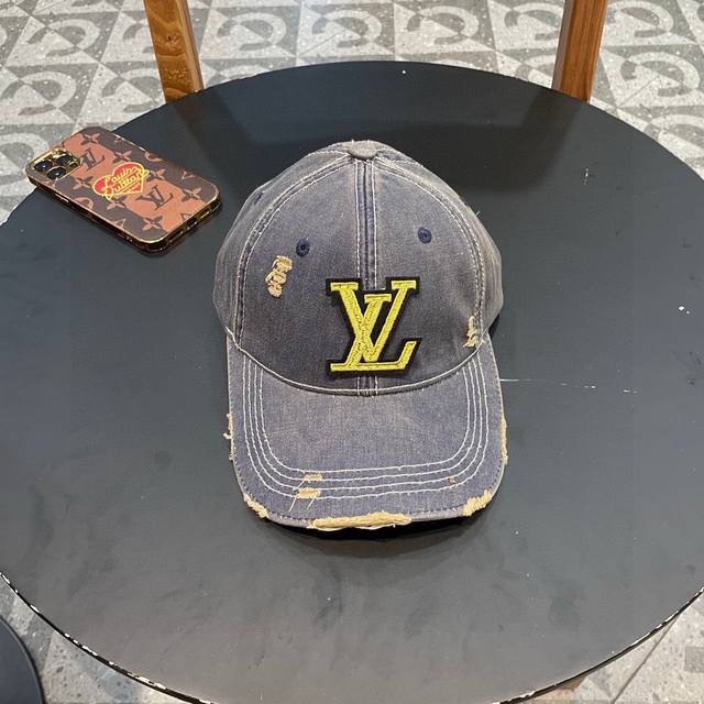 上新！路易威登 Louisvuitton 新款lv棒球帽，重工打造早春系列高端大气，百搭款男女通用！