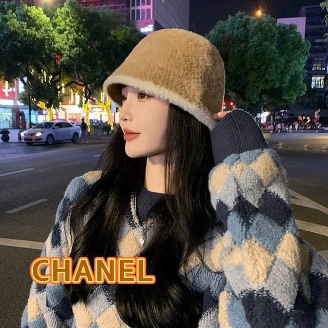 Chanel香奈儿2024新款时尚百搭显脸小毛绒素颜水桶渔夫保暖盆帽