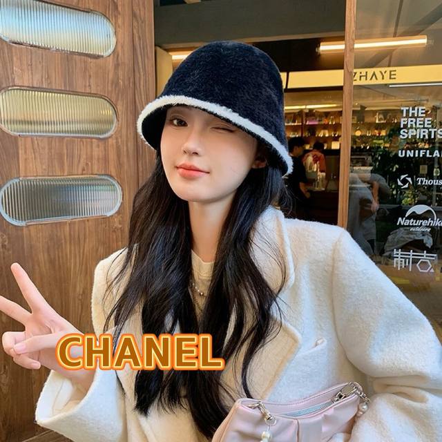 Chanel香奈儿2024新款时尚百搭显脸小毛绒素颜水桶渔夫保暖盆帽