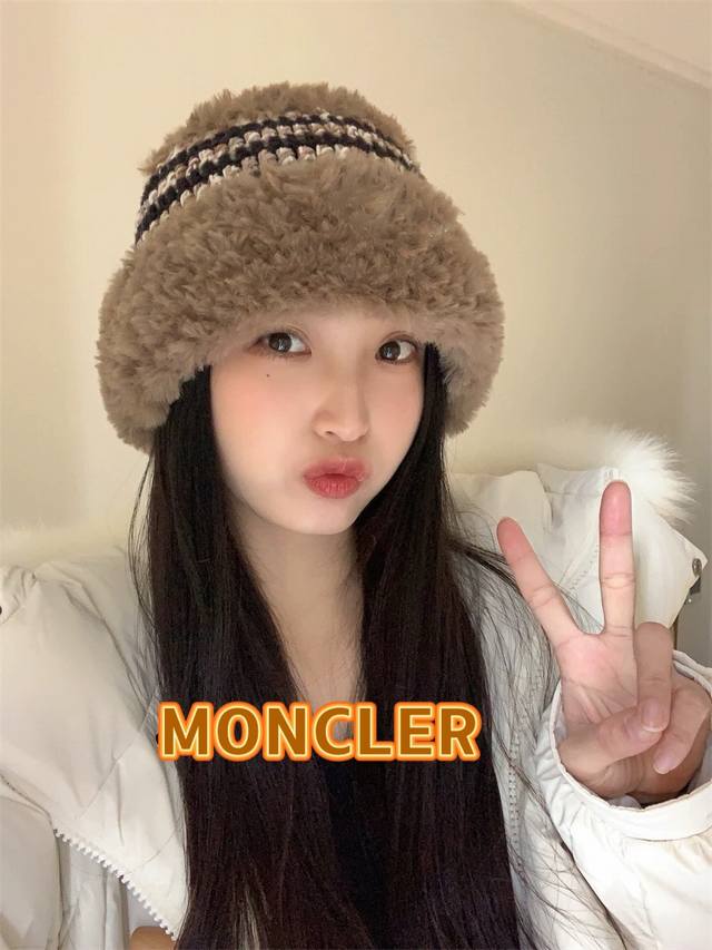 Moncler蒙口新款手工粗毛线针织盆帽韩版可爱保暖网红毛绒渔夫帽水桶帽子女