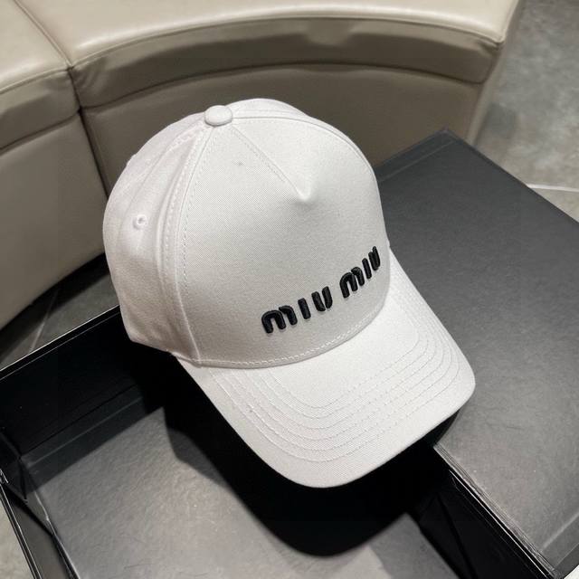 Miumiu缪缪棒球遮阳帽，重工定制，美美哦，认准品质哦！