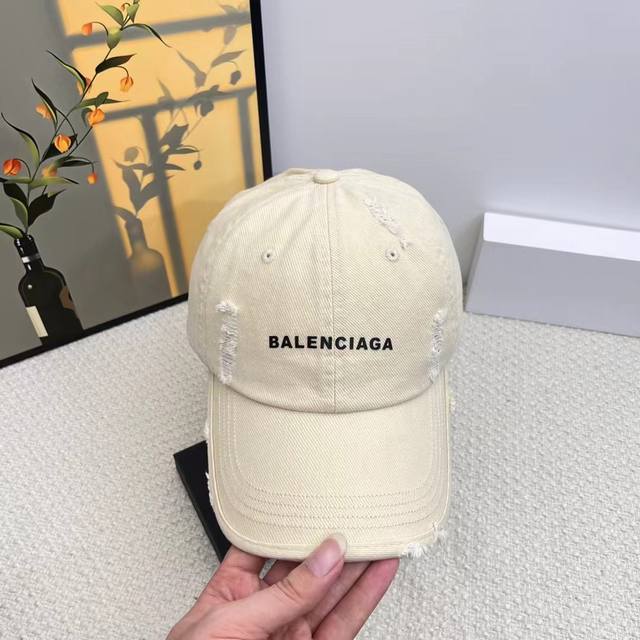 跑量 Balenciaga棒球帽现货 手工裁剪破洞 设计感十足