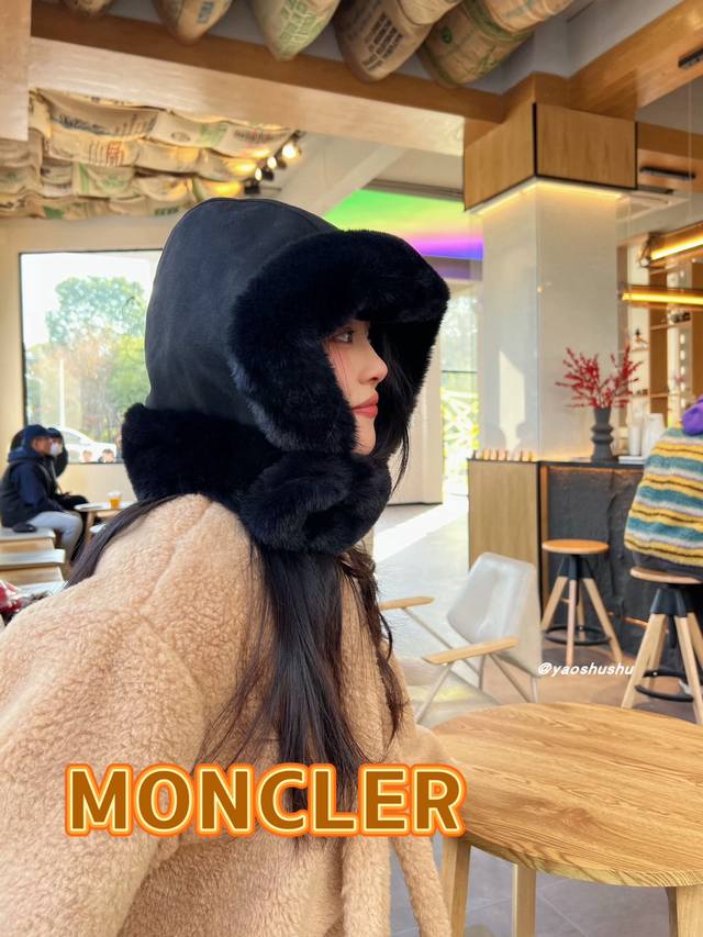 蒙口moncler毛绒绒可爱雷锋帽女2024新款冬季加厚保暖麂皮绒护耳护颈套头帽子