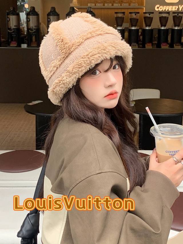 路易威登棒球帽 Louisvuitton毛绒帽子女秋冬季2024新款针织帽大头围显脸小加厚保暖护耳渔夫帽