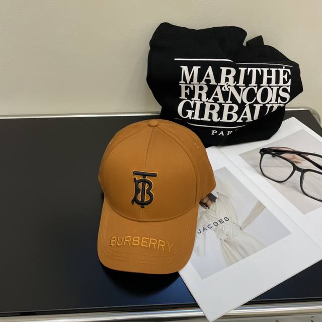 上新 巴宝莉burberry 原单棒球帽，经典bt简约刺绣原单新品，超喜欢自留的棒球帽哦