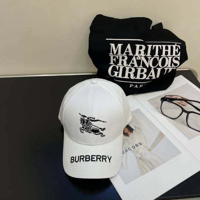 上新 巴宝莉burberry 原单棒球帽，经典bt简约刺绣原单新品，超喜欢自留的棒球帽哦