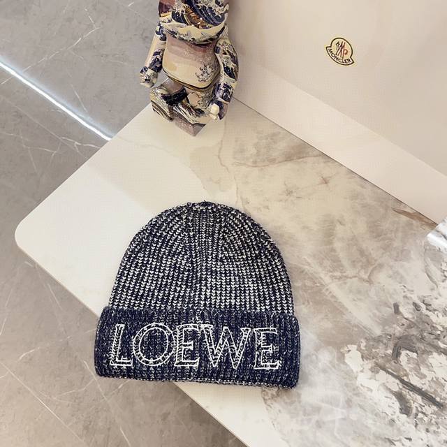 跑量 Loewe～秋冬新款冷帽针织帽 超级软弹力超级大，非常保暖，凹造型绝了！