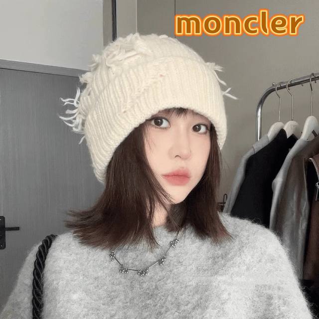 Moncler韩版休闲百搭情侣帽大头围针织帽子女秋冬保暖护耳破洞毛线帽潮流