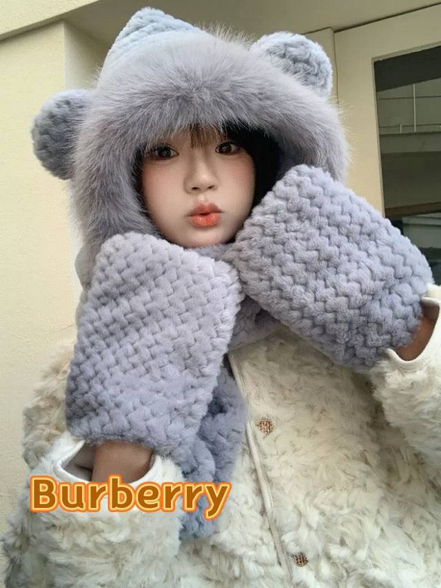 巴宝莉Burberry小熊毛绒帽子围巾一体男款冬季情侣秋冬款三件套冬天保暖2024新款