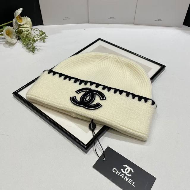 跑量 Chanel～秋冬新款冷帽针织帽 超级软弹力超级大，非常保暖，凹造型绝了！