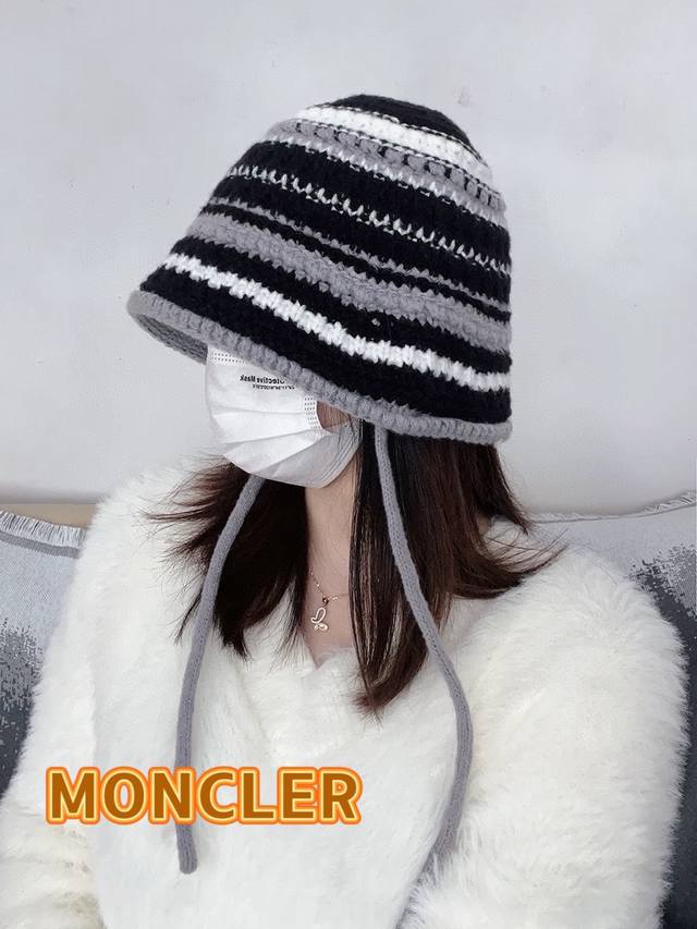 Moncler蒙口条纹盆帽潮带子粗针织毛线帽卡其色显脸小美拉德风针织帽子男