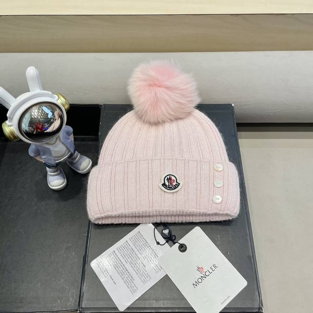 Moncler Mon*Ler毛球帽 狐狸毛+ 羊 %兔毛 百搭毛毛帽子显脸小