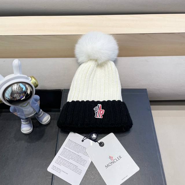 Moncler2024新款蒙口冬季纯羊毛保暖百搭白色儿童保暖针织帽欧美小红书推