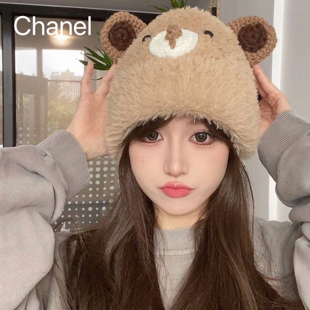 Chanel香奈儿 新款针织毛线帽，呆萌猫耳朵针织帽，