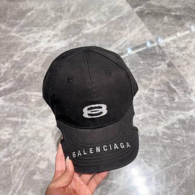 Balenciaga巴黎世家春款新款个性棒球帽，高品质透气性巨佳，四季佩戴款 高颜值时尚单品！ 男女同款