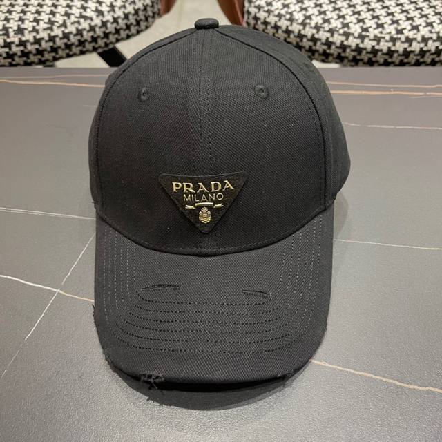 普拉达 Prada 新品棒球帽时尚潮流，高端做工！细节看实拍哦