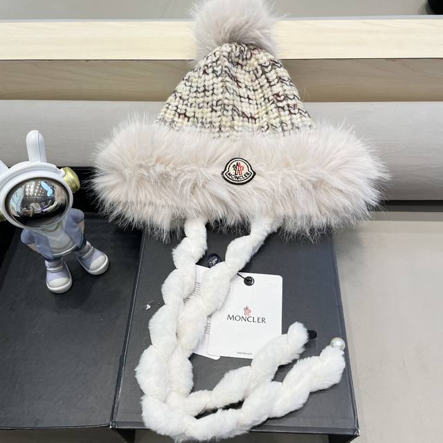 Moncler 正品 蒙口白毛绒水貂毛雷锋加厚保暖雪地护耳彩色毛线帽