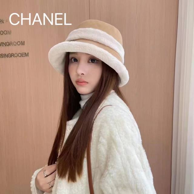 Chanel香奈儿秋冬新款拼色渔夫帽，名媛气质款