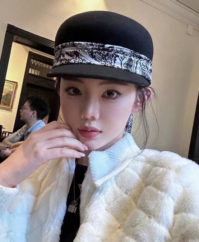 Chanel香奈儿羊毛鸭舌军帽，名媛风，百分百%头围57Cm