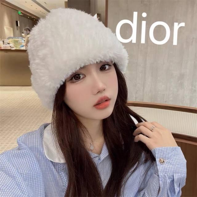 Dior 针织帽子女冬季年新款爆款毛绒茸茸保暖显脸小冷帽月子毛线帽