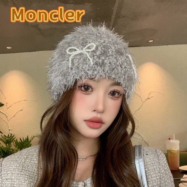 Moncler蒙口秋冬新款套头冷帽女毛绒珍珠蝴蝶结针织帽软糯包头针织帽