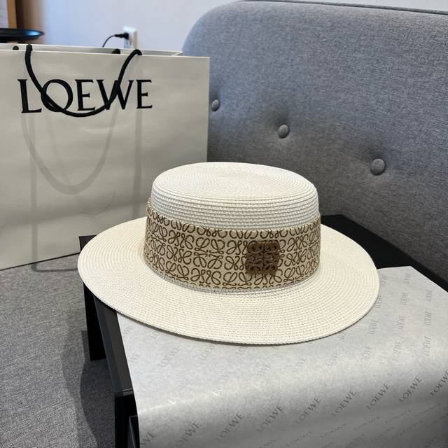 ＬＯＥＷＥ罗意威新款平顶草帽，礼帽，头围57Cm