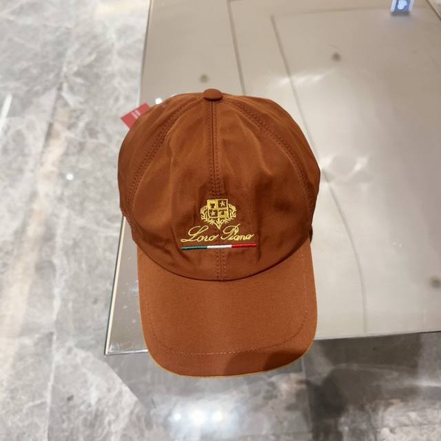 Loro Piana 诺悠翩雅 新款高版本棒球帽，大牌同步，超好搭配，出货！