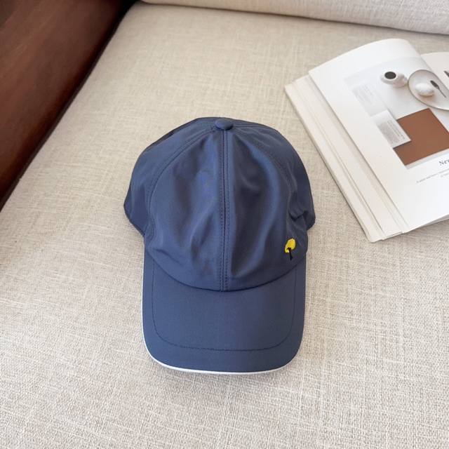 Loro Piana 诺悠翩雅 新款高版本棒球帽，大牌同步，超好搭配，出货！